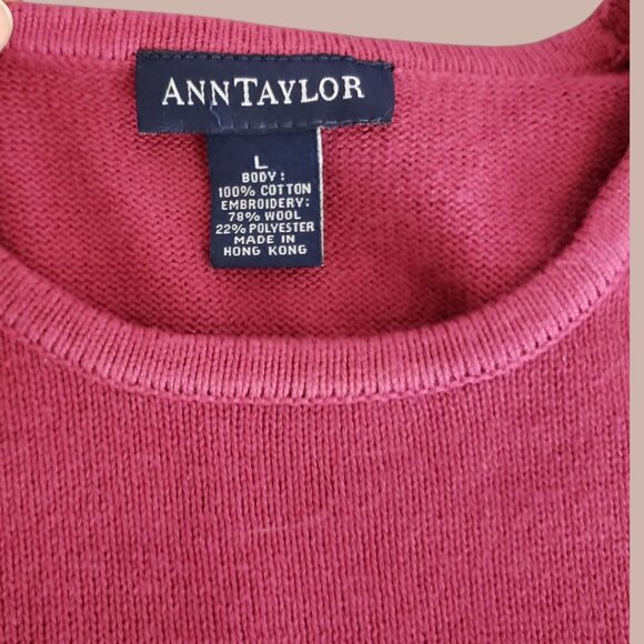 Ann Taylor Vtg Womens Embroidery Floral Knit Sweater Strawberry Shortcake Large - Picture 3 of 9